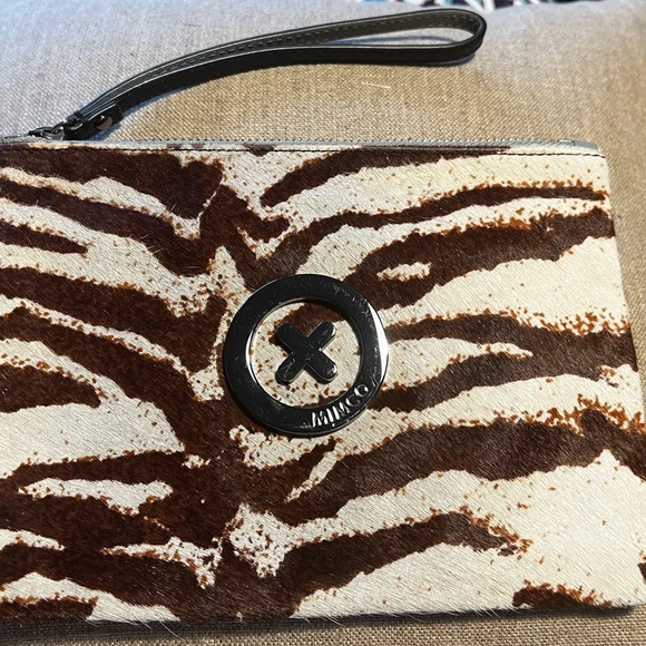 Mimco pouch. New without tags. Cow hide. Brown  /white. Fabulous new condition - Picture 8 of 10